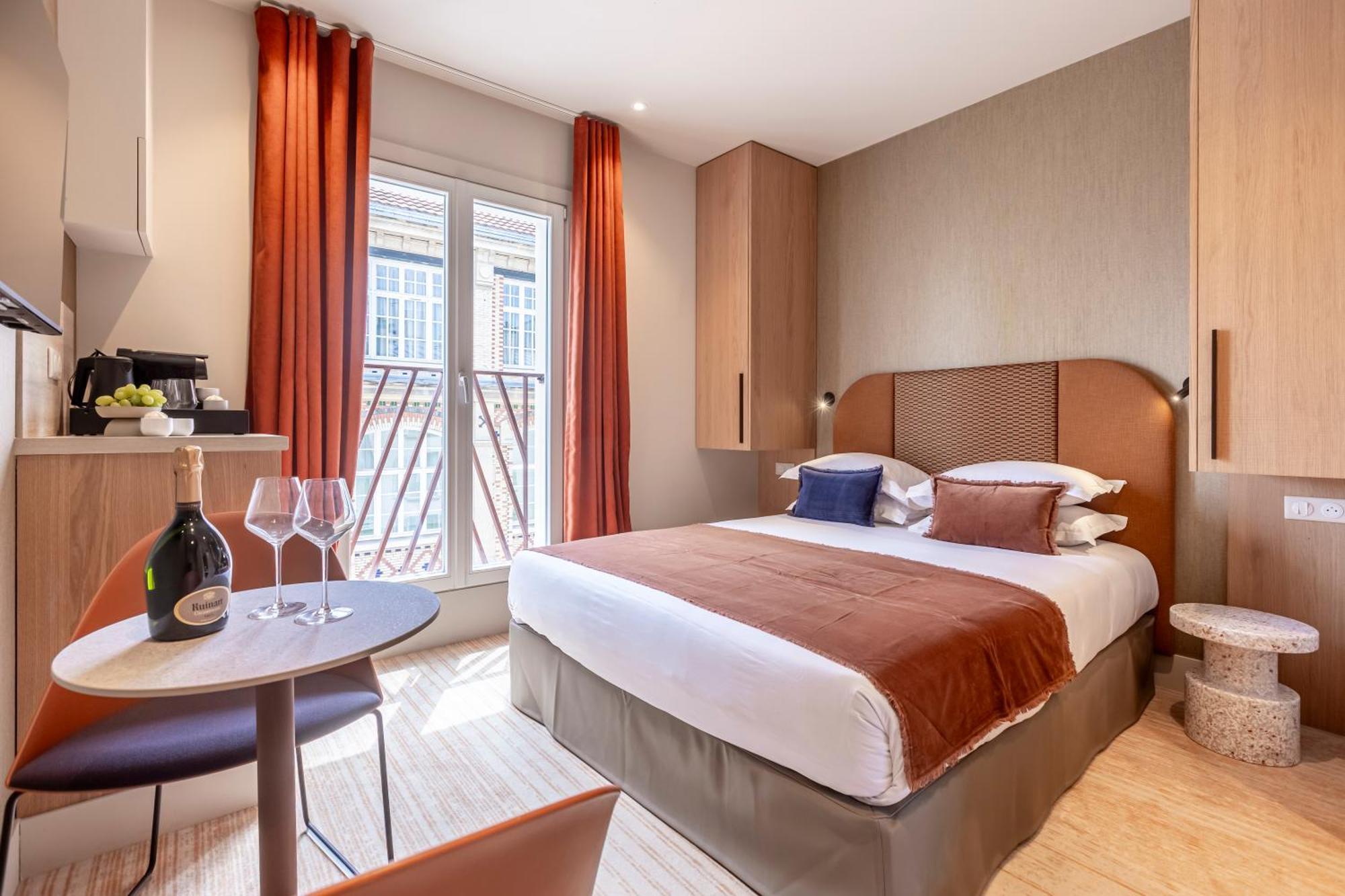 Suite Fl By Sweett Paris Luaran gambar