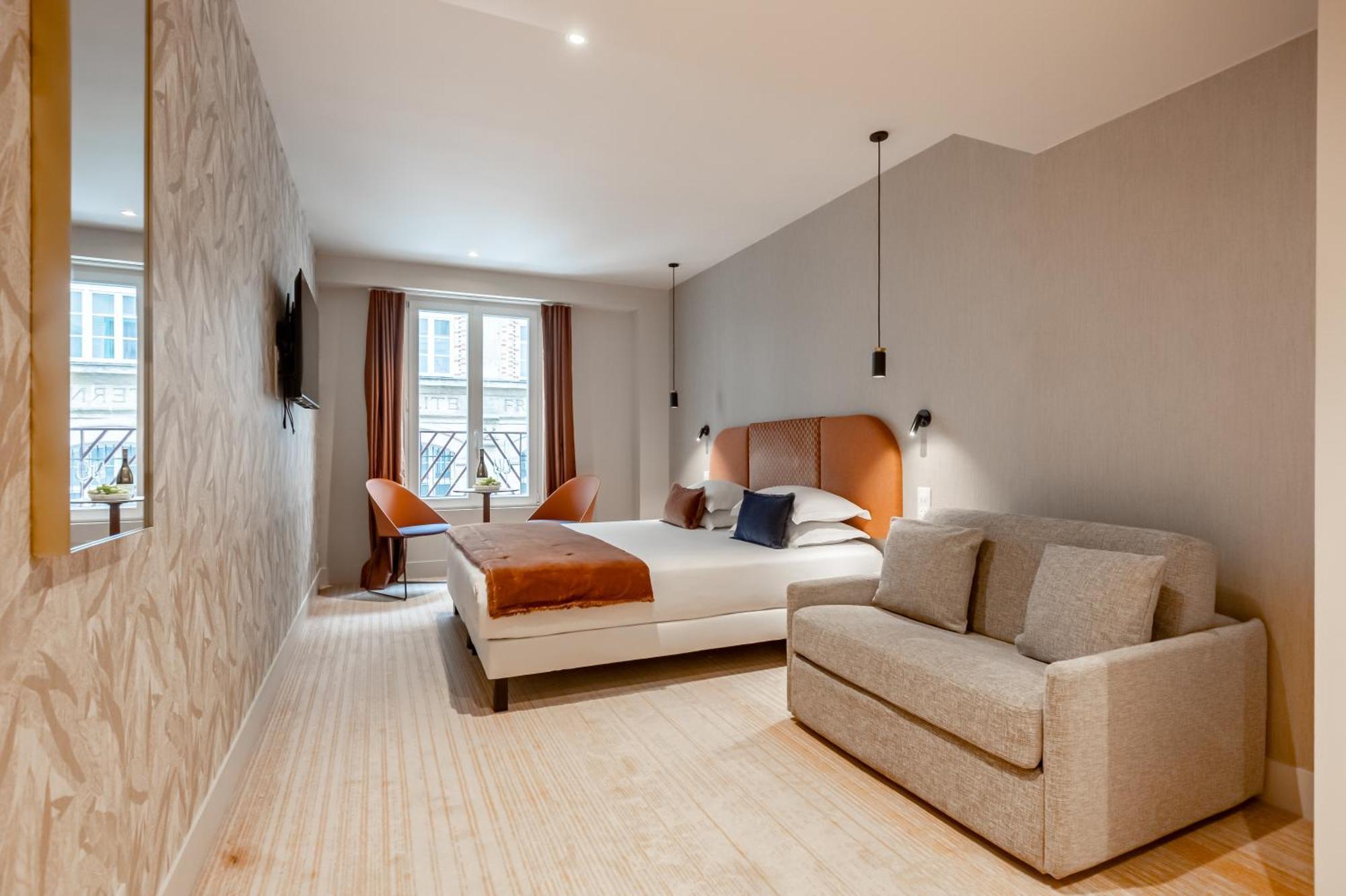 Suite Fl By Sweett Paris Bilik gambar